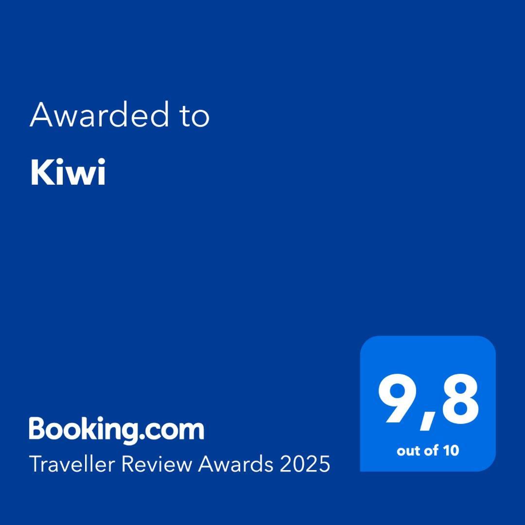特罗吉尔Kiwi公寓 外观 照片
